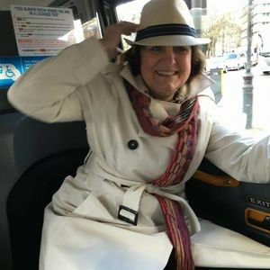 Meet your Posher, Bobbi